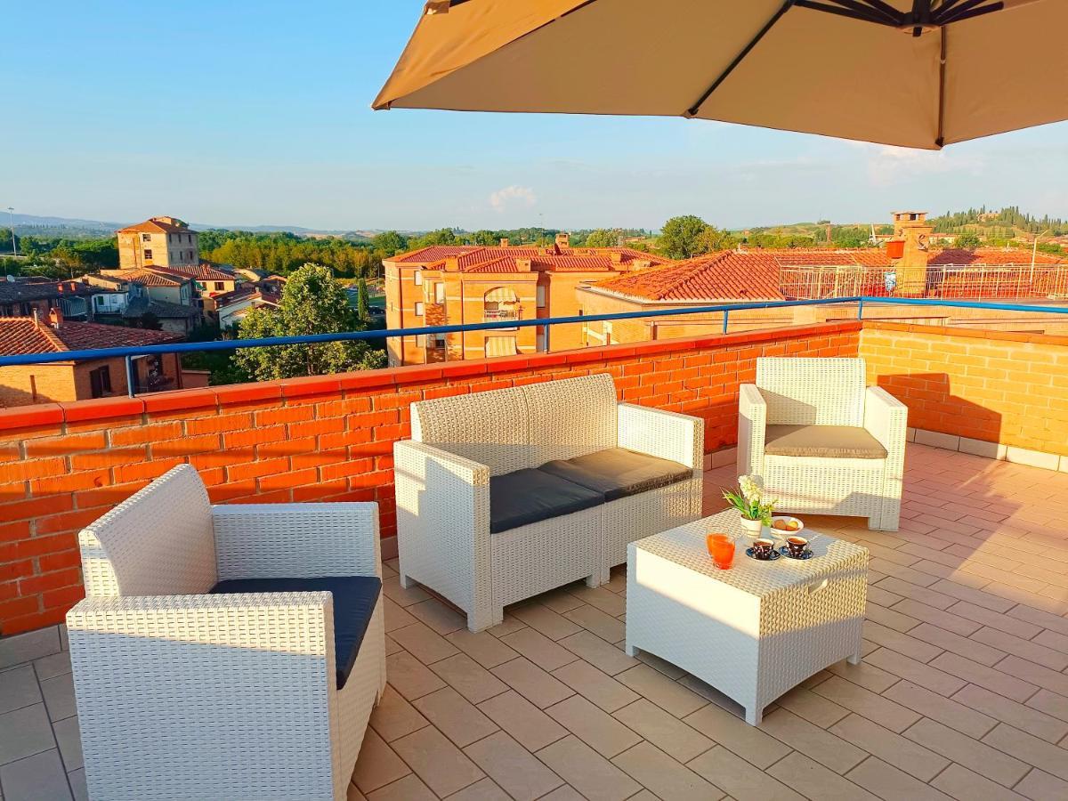 Siena Appartamento Con Splendido Terrazzo Presciano Exterior foto